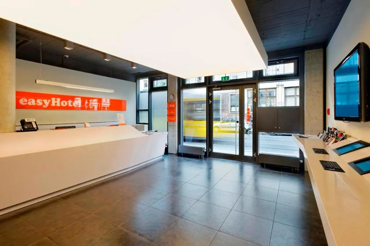 Easyhotel Berlin Hackescher Markt 2*,  Niemcy