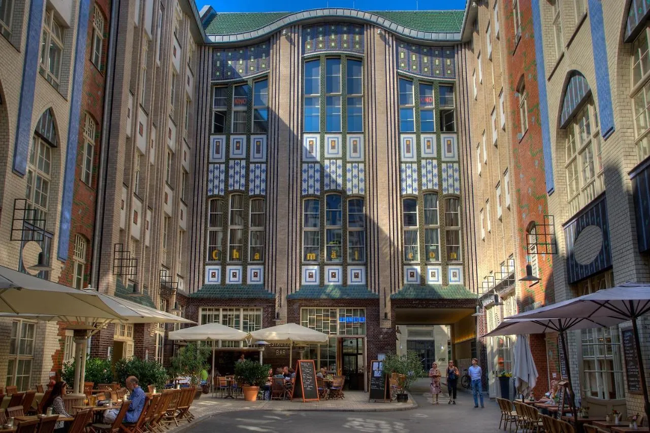 Hotel Easyhotel Berlin Hackescher Markt